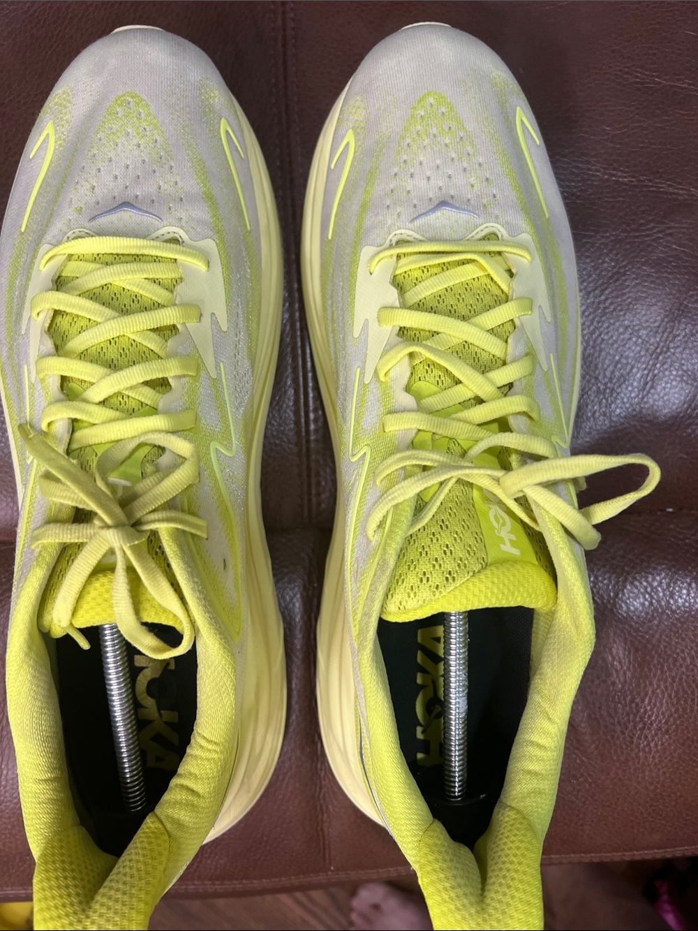 Hoka Clifton 10 Neon Yellow and Cream Road Running Shoes Size 14D - Picture 6 of 12